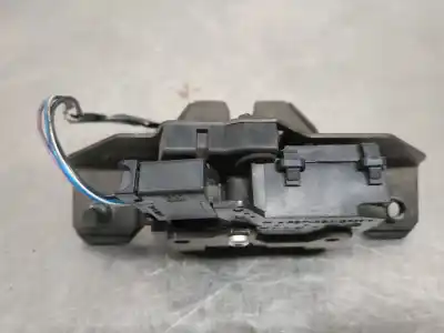 Pièce détachée automobile d'occasion COFFRE / SERRURE DE PORTE pour OPEL ASTRA J LIM.  Références OEM IAM 13587646  