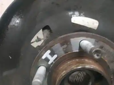 Second-hand car spare part front left knuckle for opel astra j lim. cosmo oem iam references   