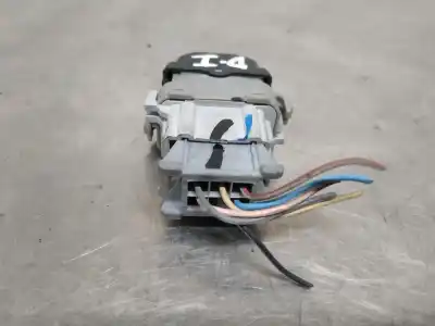 Pièce détachée automobile d'occasion commande de lève vitre avant droit pour renault megane ii berlina 5p emotion références oem iam 2808201  