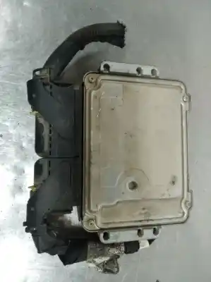Pezzo di ricambio per auto di seconda mano centralina motore per fiat stilo multi wagon (192_) 1.9 d multijet riferimenti oem iam 0281012862  