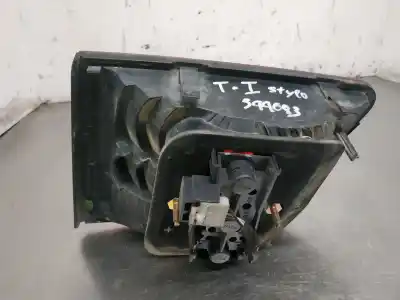 İkinci el araba yedek parçası SOL KUYRUK LAMBASI için FIAT STILO MULTI WAGON (192_)  OEM IAM referansları 28180102  
