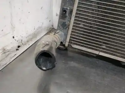 Pezzo di ricambio per auto di seconda mano radiatore d acqua per kia carnival td ls riferimenti oem iam   