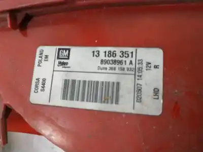 Автозапчасти б/у ПРАВЫЙ ЗАДНИЙ ФОНАРЬ за OPEL CORSA D  ссылки OEM IAM 13186351  