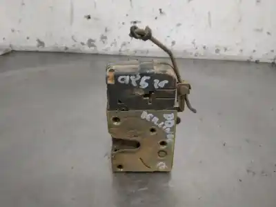Second-hand car spare part front right door lock for citroen berlingo 1.9 d multispace oem iam references   