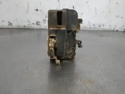 Second-hand car spare part left front door lock for citroen berlingo 1.9 d multispace oem iam references   