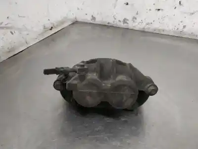 Pezzo di ricambio per auto di seconda mano Pinza Freno Anteriore Destra per NISSAN CABSTAR E BD30 Riferimenti OEM IAM   