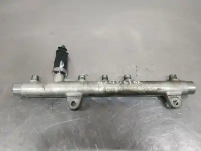 Pezzo di ricambio per auto di seconda mano Rampa Iniettori per RENAULT SCENIC (JA..) 1.9 dCi Century 102 CV / 75 KW Riferimenti OEM IAM 0445213015  