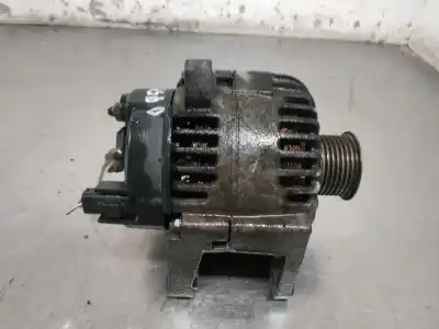 Pezzo di ricambio per auto di seconda mano alternatore per renault scenic ii 1.9 dci diesel 120 cv / 88 kw riferimenti oem iam 8200290215  