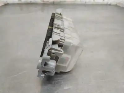 Pezzo di ricambio per auto di seconda mano scatola relè/fusibili per opel meriva cosmo riferimenti oem iam 93363136  
