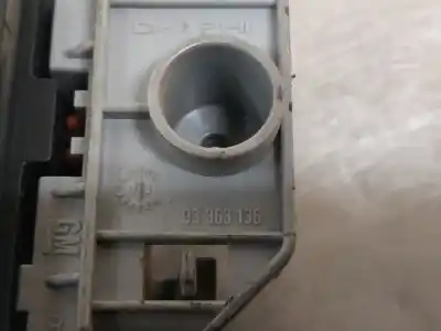 Pezzo di ricambio per auto di seconda mano scatola relè/fusibili per opel meriva cosmo riferimenti oem iam 93363136  