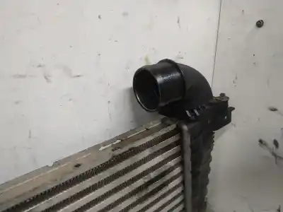 Pezzo di ricambio per auto di seconda mano Intercooler per OPEL ZAFIRA B Cosmo Riferimenti OEM IAM 13223395  