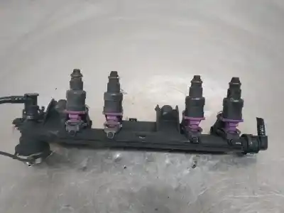 Pezzo di ricambio per auto di seconda mano rampa iniettori per renault clio ii fase i (b/cbo) 1.2 riferimenti oem iam 7700109066  