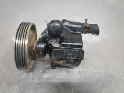Second-hand car spare part steering pump for renault clio ii fase i (b/cbo) 1.2 oem iam references 7700840105  