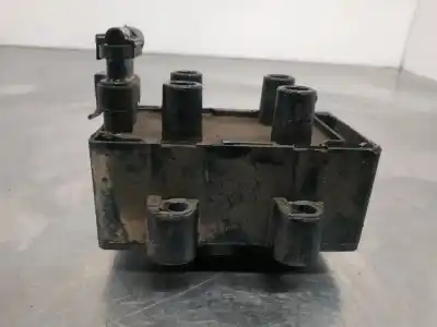 Pezzo di ricambio per auto di seconda mano bobina di accensione per renault clio ii fase ii (b/cb0) authentique 58 cv / 43 kw riferimenti oem iam 7700873701  