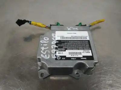 Pezzo di ricambio per auto di seconda mano centralina airbag per fiat stilo multi wagon (192_) 1.9 d multijet riferimenti oem iam 5wk43342  