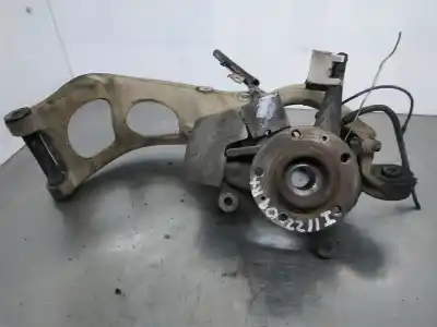 Pièce détachée automobile d'occasion MOYEU DE ROUE AVANT GAUCHE pour PEUGEOT 407  Références OEM IAM 9644552280G  