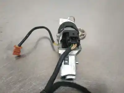 Peça sobressalente para automóvel em segunda mão comutador de ignição por citroen c3 hdi 70 furio referências oem iam n05024553  