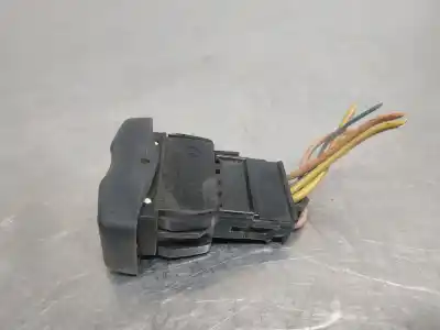 Second-hand car spare part left front power window switch for dacia logan mcv laureate oem iam references 22681   Second-hand car spare part left front power window switch for dacia logan mcv laureate oem iam references 22681