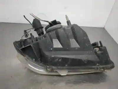 Second-hand car spare part RIGHT HEADLIGHT for DACIA LOGAN MCV  OEM IAM references 8200211005  