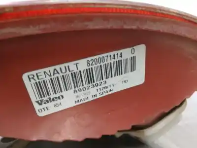 Автозапчастина б/у правий ліхтар для renault clio ii fase ii (b/cb0) authentique посилання на oem iam 8200071414  