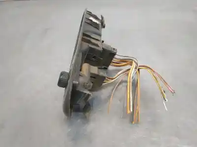 Pezzo di ricambio per auto di seconda mano interruttore alzacristalli anteriore sinistro per renault clio ii fase ii (b/cb0) base authentique 65 cv / 48 kw riferimenti oem iam 8200084008  