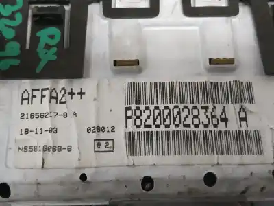 Second-hand car spare part multifunction display for renault clio ii fase ii (b/cb0) base authentique 65 cv / 48 kw oem iam references p8200028364a  