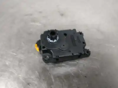 Tweedehands auto-onderdeel airconditioning luikjes openingsmotor voor citroen c4 berlina shine 130 cv / 96 kw oem iam-referenties 16000458