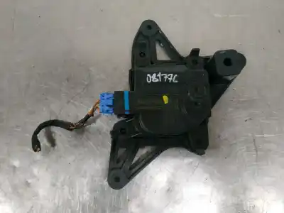 Pièce détachée automobile d'occasion MOTEUR / ACTIONNEUR DE VOLET DE CLIMATISATION pour HYUNDAI I40 Style Références OEM IAM H400730890  