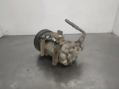 Pièce détachée automobile d'occasion compresseur de climatisation pour renault kangoo (f/kc0) authentique références oem iam 8200953359a  