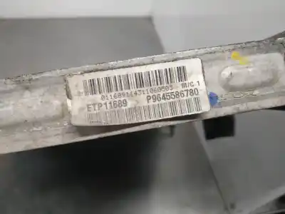 Peça sobressalente para automóvel em segunda mão RADIADOR DE ÁGUA por PEUGEOT 407 ST Confort Referências OEM IAM 9645586780  