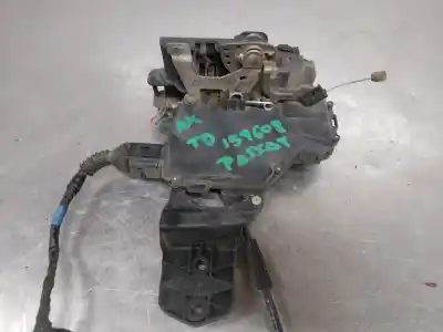 Peça sobressalente para automóvel em segunda mão fechadura da porta traseira direita por volkswagen passat variant (3b5) highline referências oem iam   