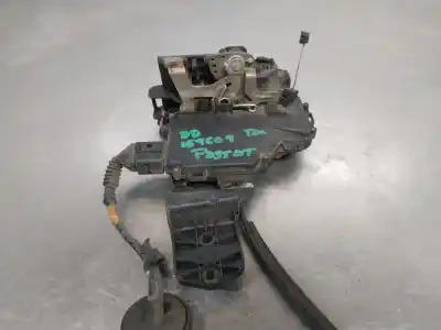 Peça sobressalente para automóvel em segunda mão fechadura da porta dianteira direita por volkswagen passat variant (3b5) highline referências oem iam   