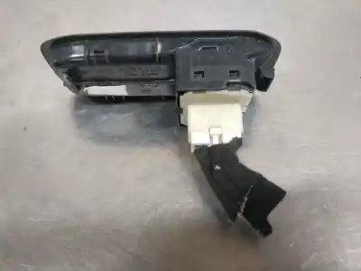 Автозапчасти б/у ВЫКЛЮЧАТЕЛЬ ЛЕВОГО ПЕРЕДНЕГО ОКНА за MITSUBISHI MONTERO (L040)  ссылки OEM IAM 254118044R  