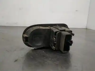 Peça sobressalente para automóvel em segunda mão botão / interruptor elevador vidro dianteiro esquerdo por renault kangoo (f/kc0) authentique referências oem iam 8200548969   Peça sobressalente para automóvel em segunda mão botão / interruptor elevador vidro dianteiro esquerdo por renault kangoo (f/kc0) authentique referências oem iam 8200548969