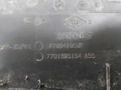 Pezzo di ricambio per auto di seconda mano Ala Posteriore per RENAULT CLIO II FASE II (B/CB0) Authentique 58 CV / 43 KW Riferimenti OEM IAM 7700410897  