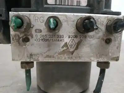 Pezzo di ricambio per auto di seconda mano abs per renault clio ii fase ii (b/cb0) authentique 58 cv / 43 kw riferimenti oem iam 8200229137   Pezzo di ricambio per auto di seconda mano abs per renault clio ii fase ii (b/cb0) authentique 58 cv / 43 kw riferimenti oem iam 8200229137