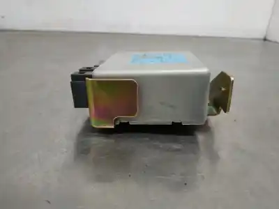 Pièce détachée automobile d'occasion module électronique pour renault clio ii fase ii (b/cb0) authentique 58 cv / 43 kw références oem iam 8200061924b  