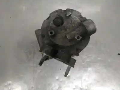 Peça sobressalente para automóvel em segunda mão COMPRESSOR DE AR CONDICIONADO A/A A/C por LAND ROVER RANGE ROVER EVOQUE  Referências OEM IAM AV6119D629DC  