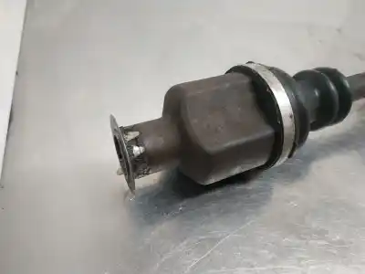Second-hand car spare part front right transmission for renault clio ii fase ii (b/cb0) authentique 58 cv / 43 kw oem iam references   