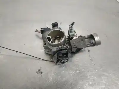 Pièce détachée automobile d'occasion BOITIER DE PAPILLON pour RENAULT CLIO II FASE II (B/CB0)  Références OEM IAM 108120A  