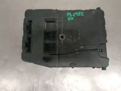Second-hand car spare part FUSE BOX UNIT for RENAULT SCENIC III  OEM IAM references 8200780018A  