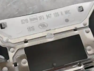 Автозапчасти б/у ВНУТРЕННИЙ СВЕТ за SEAT LEON (5F1)  ссылки OEM IAM 5F0947105R  