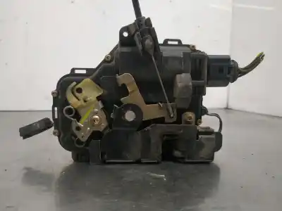 Peça sobressalente para automóvel em segunda mão fechadura da porta dianteira esquerda por volkswagen passat variant (3b5) highline referências oem iam 3b1837015a  