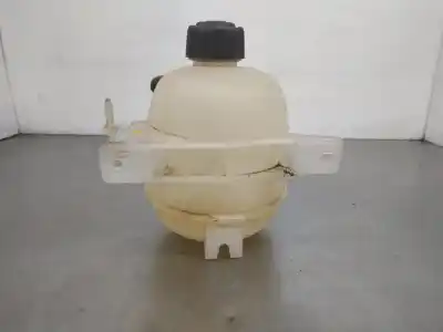 Second-hand car spare part coolant expansion tank for dacia duster ambiance 4x2 oem iam references 8200766826  