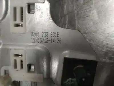 Pezzo di ricambio per auto di seconda mano alzacristalli posteriore sinistro per dacia duster ambiance 4x2 riferimenti oem iam 8200733831e  