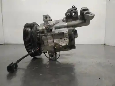 Peça sobressalente para automóvel em segunda mão compressor de ar condicionado a/a a/c por dacia duster ambiance 4x2 referências oem iam 926009154r  