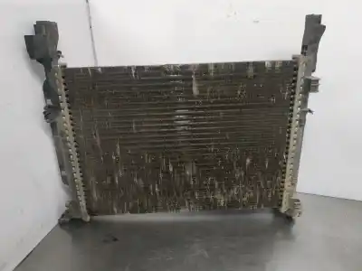 Peça sobressalente para automóvel em segunda mão RADIADOR DE ÁGUA por RENAULT KANGOO (F/KC0)  Referências OEM IAM 8200418327  