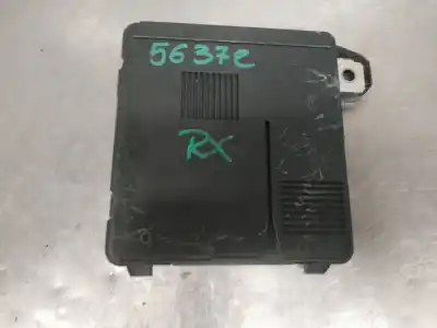 Peça sobressalente para automóvel em segunda mão CAIXA DE FUSÍVEIS E RELÉS por RENAULT SCENIC II  Referências OEM IAM 8200306032C  