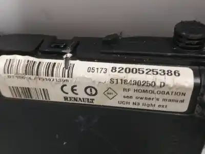 Автозапчастина б/у реле/запоперівник для RENAULT SCENIC II Authentique 120 CV / 88 KW Посилання на OEM IAM S118400250D  