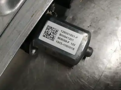Peça sobressalente para automóvel em segunda mão elevador de vidros traseiro direito por dacia sandero stepway essential referências oem iam 128001891f  